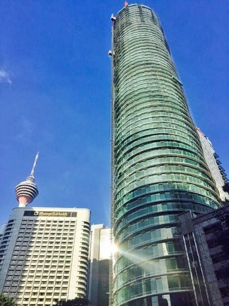 The Penthouse Klcc Apartment